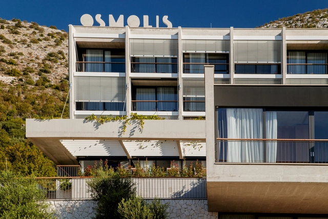 Hotel Osmolis / Damir Vitkovic - Fotografia de Exterior, Hotéis, Fachada, Balcão