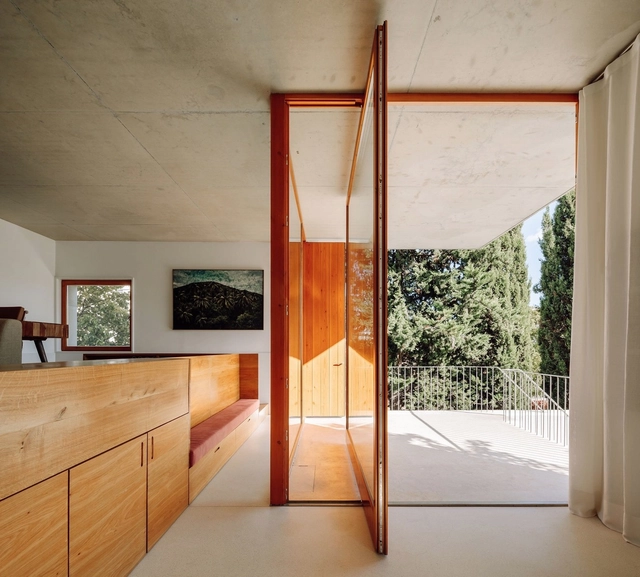 Opening Up / Stories of Lisbon’s Light: Daylight Meets Daring Architecture in a Family Home - Featured Image