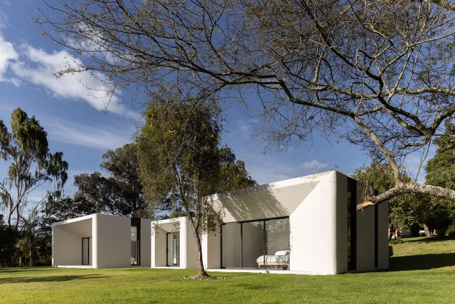 Casa Magnolia / nicolas&nicolas + Caá Porá Arquitectura - Fotografía exterior, En Detalle, Fachada