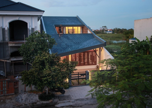 MOM House / Nha Cua Gio - Exterior Photography, Houses, Garden, Facade