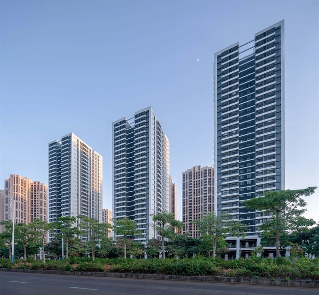 湛江市东盛路南侧钢结构装配式公共租赁住房 / 深大建筑设计院元本体工作室 - 建筑图, 公寓, 表皮, 城市