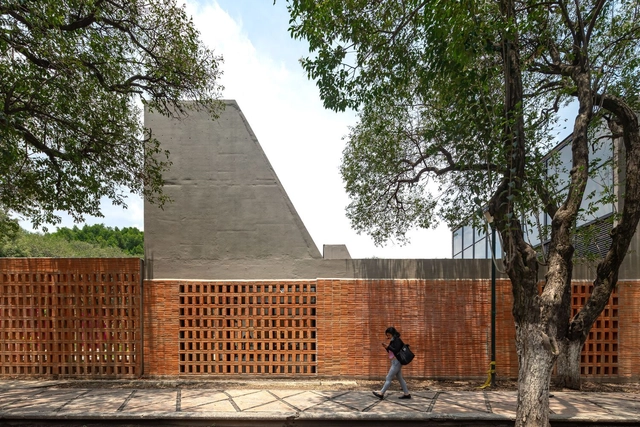 Centro Comunitário Pilares Valentín Gómez Farías / a|911 - Fotografia de Exterior, Centro Comunitário, Fachada, Cerca