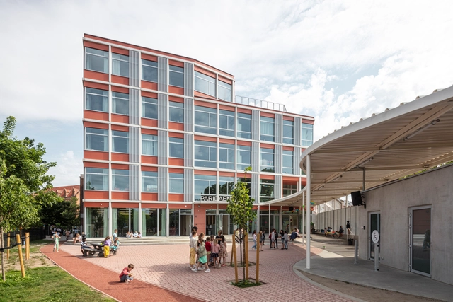 Extension Paridaens School Campus Leuven / LAVA Architecten - Exterior Photography, Extension, Facade, Door