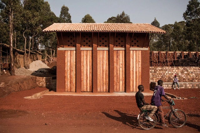Construyendo con residuos: Transformando la tierra excavada en arquitectura - Imagen Principal