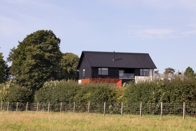 Equine House  / Loader Monteith - Exterior Photography, Houses, Fence