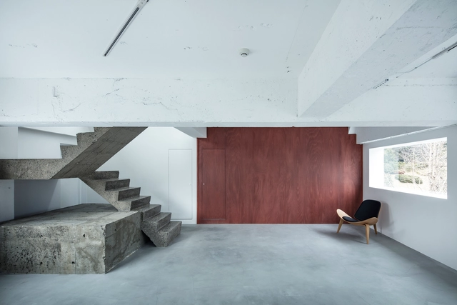 Hoth Photo Studio / SPEC - Interior Photography, Offices Interiors, Stairs, Facade, Beam, Handrail, Bench, Chair