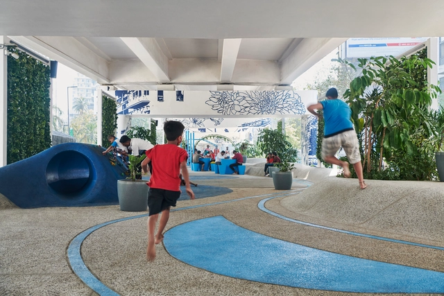 Por una ciudad lúdica: 7 proyectos públicos pensados ​​para la diversión - Imagen Principal