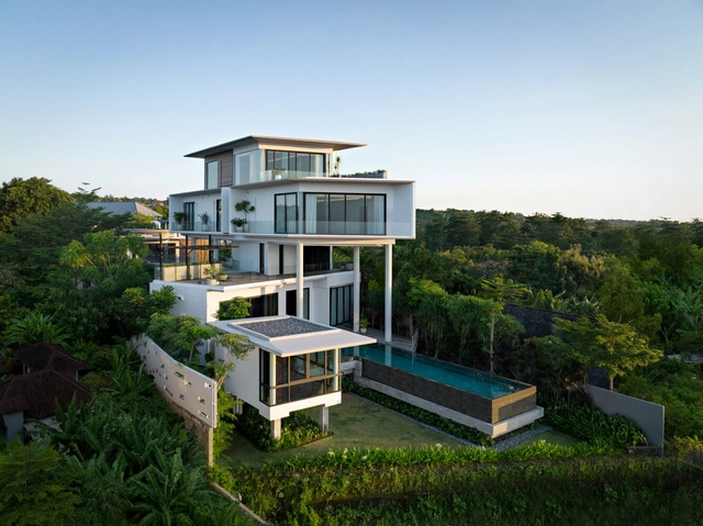 Luke House / Budi Pradono Architects - Exterior Photography, Houses, Garden, Facade, Balcony