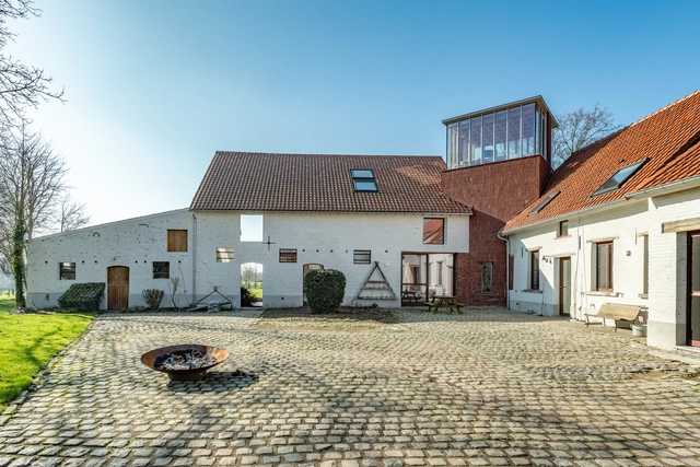 对比与融合，铰链农舍 / Objekt Architecten - 建筑图, 加建项目, 庭院, 门, 表皮
