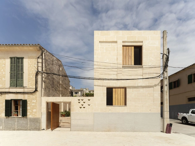 Casa Guillem y Cati’s / TEd’A arquitectes - Fotografía exterior, Casas, Fachada, Puerta