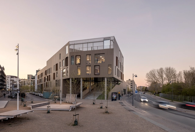 The School on Islands Brygge / C.F. Møller - Exterior Photography, High School, Facade