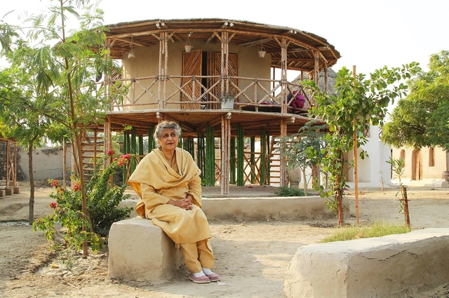 Yasmeen Lari recibe la Medalla de Oro Real de Arquitectura RIBA 2023 - Imagen Principal