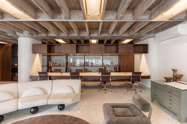 Escritório VAGA / VAGA - Fotografia de Interiores, Interiores De Escritórios, Cozinha, Viga, Mesa, Cadeira, Bancada
