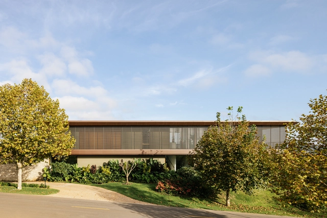Casa LSK Baroneza / Gálvez & Márton Arquitetura - Fotografía exterior, Casas, Jardín, Fachada