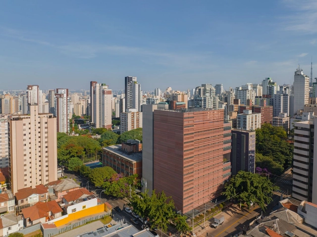 Expansão do Colégio Bandeirantes / aflalo/gasperini arquitetos - Fotografia de Exterior, Ampliação, Fachada, Urbano