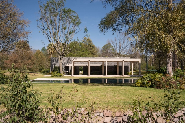 Pabellón de Alberca  / Naso - Fotografía exterior, Instalaciones Y Estructuras, Jardín, Fachada