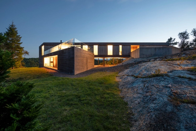 Villa R / Saunders Architecture - Exterior Photography, Residential, Facade