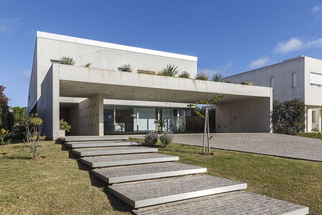 Casa EB / GRIVARELLO BERNABÉ ARQUITECTOS - Fotografia de Exterior, Casas, Fachada, Porta