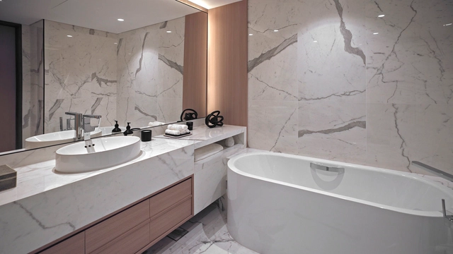 Sustainable Design and Technology: The Use of Porcelain Surfaces in a Luxury Building in Dubai - Featured Image