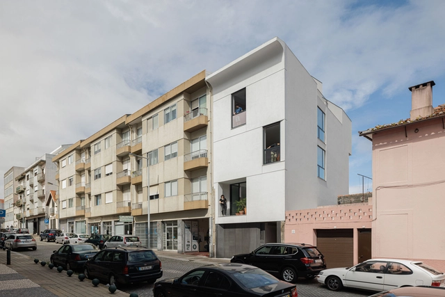 Casa Vertical / Tsou Arquitectos  - Fotografia de Exterior, Casas, Fachada