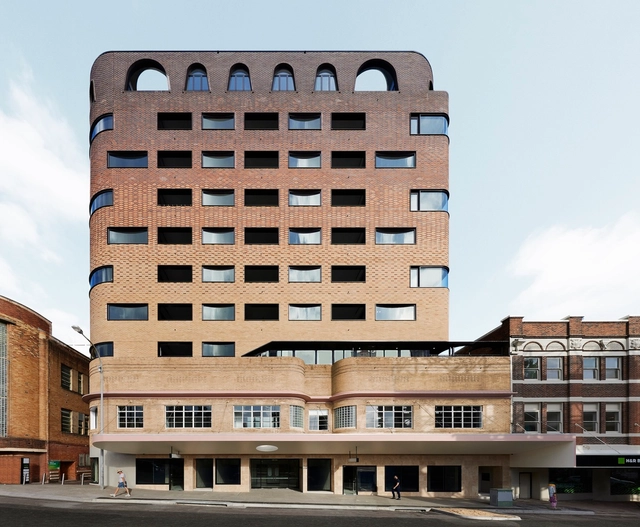 Edificio de uso mixto en Newcastle East End / SJB + Durbach Block Jaggers + Tonkin Zulaikha Greer Architects - Fotografía exterior, Arquitectura Comercial, Fachada