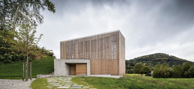 Capilla de la Resurrección / LP architektur - Fotografía exterior, Capilla, Jardín, Fachada