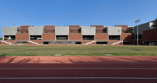Shiv Nadar 学校 / Stephane Paumier Architects - 建筑图, 中小学校, 表皮