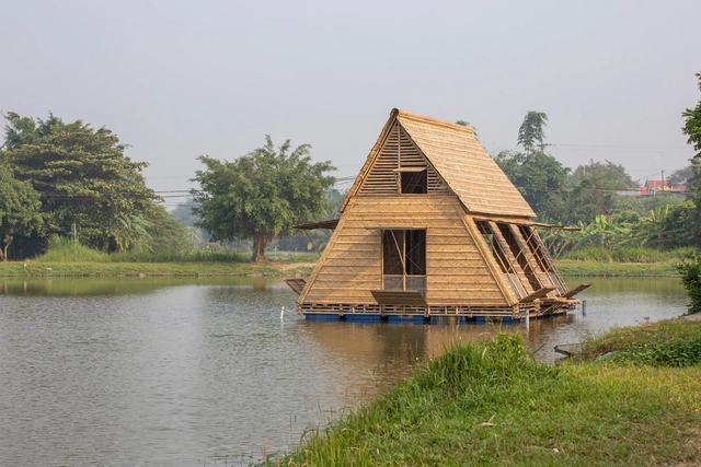 Casa flotante de bambú / H&P Architects - Fotografía exterior, Sustentabilidad, Jardín
