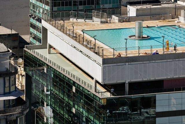 Entre o público e o privado: conhecendo a obra do MMBB Arquitetos  - Imagem de Destaque
