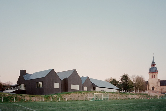 Public Swimming Pool & Spa Renovation in Britanny / RAUM - Exterior Photography, Windows