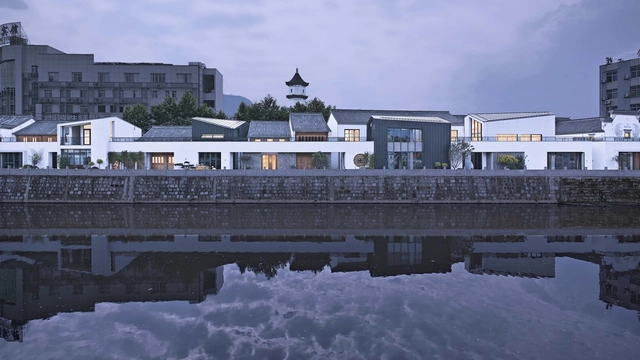 Revitalization of Jingde Shuijie Street / RAW architecture studio - Exterior Photography, Renovation, Facade, Coast