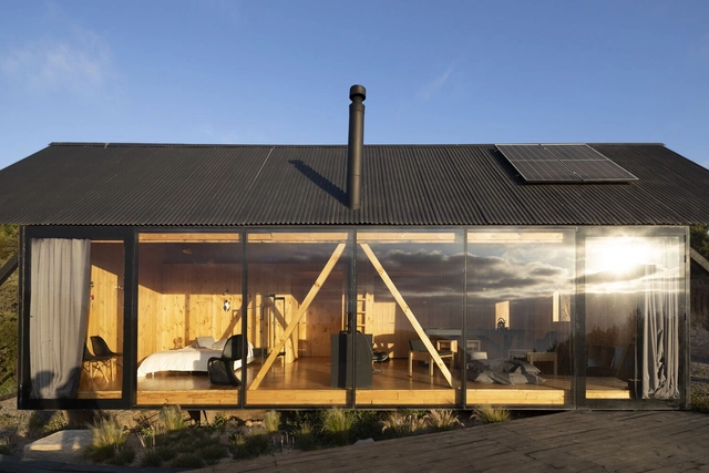 Casa chica / AGB Arquitectos - Fotografía exterior, Casas, Fachada, Puerta, Fijación Vigas