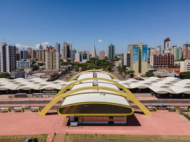 Terminal Intermodal Urbano de Maringá / Borelli&Merigo Arquitetura e Urbanismo - Fotografia de Exterior, Estação Intermodal , Fachada, Urbano