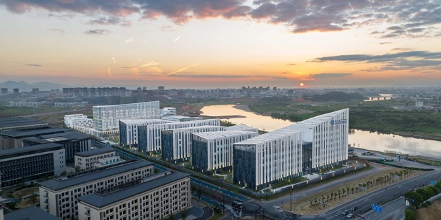 浙江大学衢州“两院” / 法国AS建筑工作室 - 建筑图, 研究所, 表皮, 城市