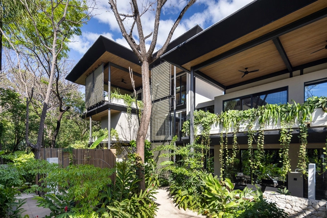 QUIN Residencia de Surf / Studio Saxe - Fotografía exterior, Casas, Jardín, Fachada