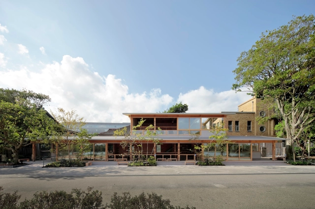 Casa de Chá e Jardim Ohori Terrace / Rhythmdesign - Fotografia de Exterior, Restaurantes E Bares, Porta, Fachada