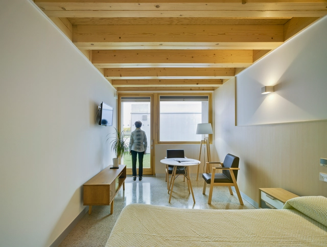 Neuroarquitetura e demência: estratégias de design residencial para qualidade de vida e bem-estar emocional  - Imagem de Destaque