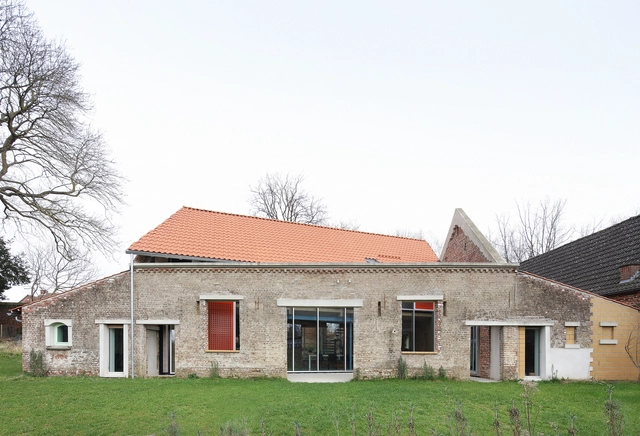 Casa Pachtwoning / jo taillieu architecten - Fotografía exterior, Casas, Fachada, Puerta