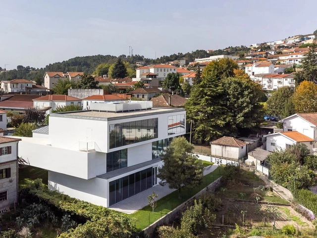 Public Library in Baião / Traço Alternativo Arquitectos Associados - Exterior Photography, Library, Facade, Cityscape