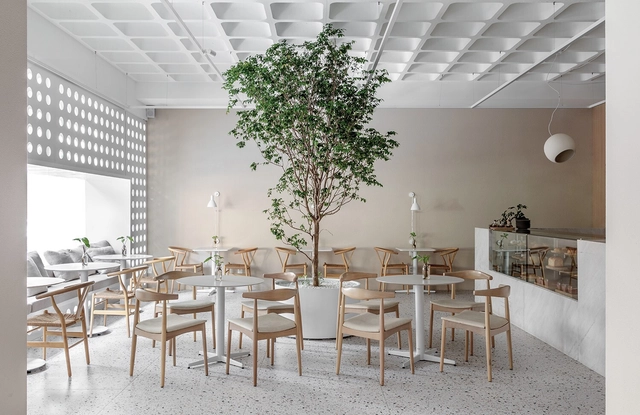 Café Caramelía / Belotto Scopel Tanaka Arquitetura - Fotografia de Interiores, Cafeterias, Porta, Mesa, Cadeira