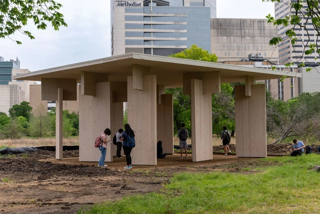 Pabellón Mass Timber / Jesús Vassallo - Fotografía exterior, Instalaciones Y Estructuras, Jardín, Fachada
