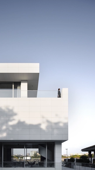 L House / 艾克建筑 - 建筑图, 独立住宅, 表皮