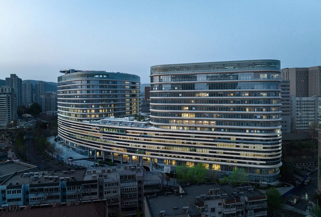 山东大学齐鲁医院急诊综合楼 / 孟建民团队 - 建筑图, 建筑, 表皮, 城市