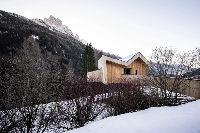 Olympic Spa Hotel / noa* network of architecture - Exterior Photography, Hotels, Facade, Forest