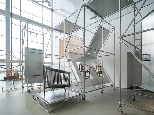 手艺之家展“电厂配置器” / 佚建筑工作室 - 室内图, 室内设计, 楼梯, 表皮, 扶手, 梁