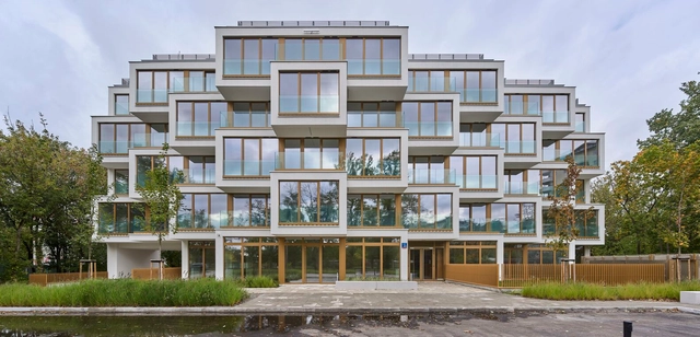 Potocka Apartments / POLE Architekci - Exterior Photography, Retail , Facade, Door, Balcony