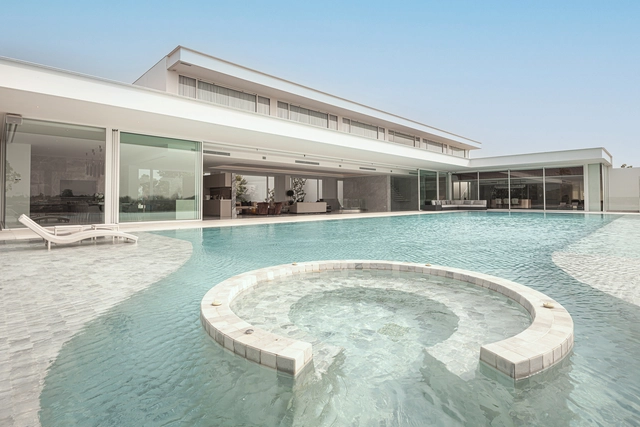 River House / OfficeAT - Exterior Photography, Houses, Courtyard, Facade