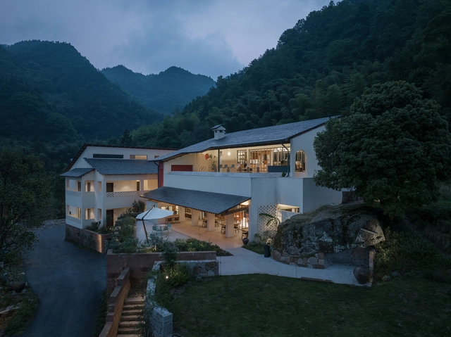 大乐之野 · 重庆 · 四面山 / 空崆建筑 - 建筑图, 酒店, 表皮
