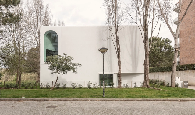 Escola de Ballet do Porto / Menos é Mais Arquitectos - Fotografia de Exterior, Arquitetura Educacional, Fachada