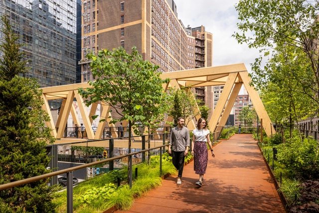 New High Line Bridge: A Safe, Ecological Connection - Featured Image